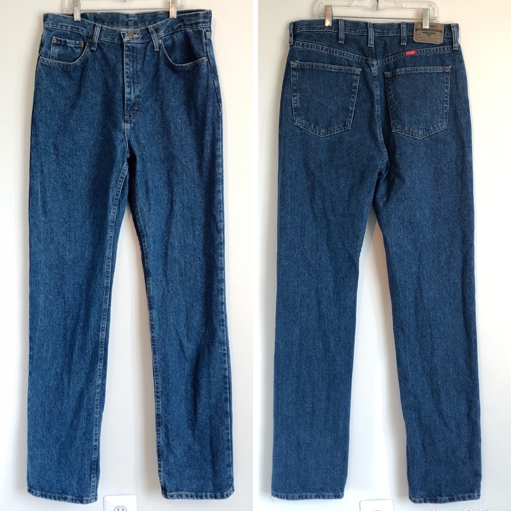 Wrangler Men’s Dark Wash Regular Fit Straight Jean